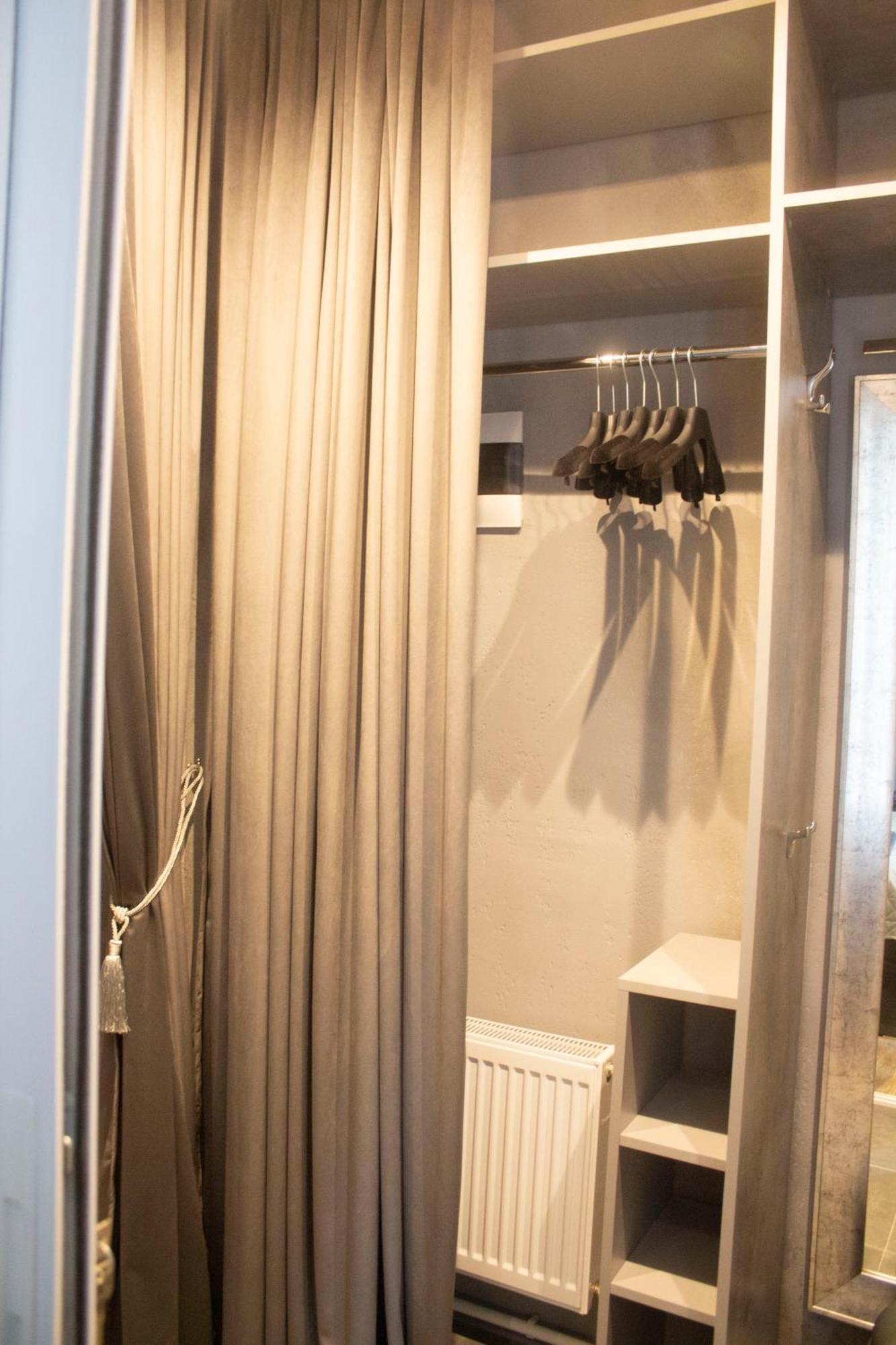City Center Artmania Apartments Chişinǎu Buitenkant foto